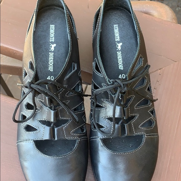 Remote 40 - Picture 4 of 7